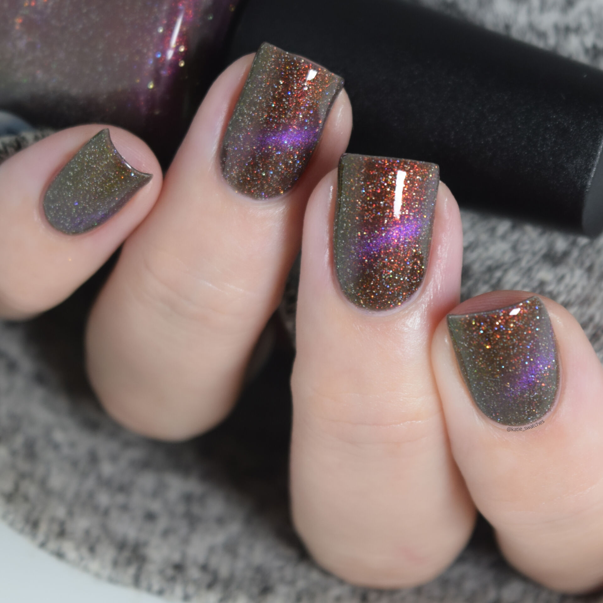 Treo Lacquer - Quantum Entanglement magnetic nail polish swatch - Polish Pickup July 2021 PPU Rewind